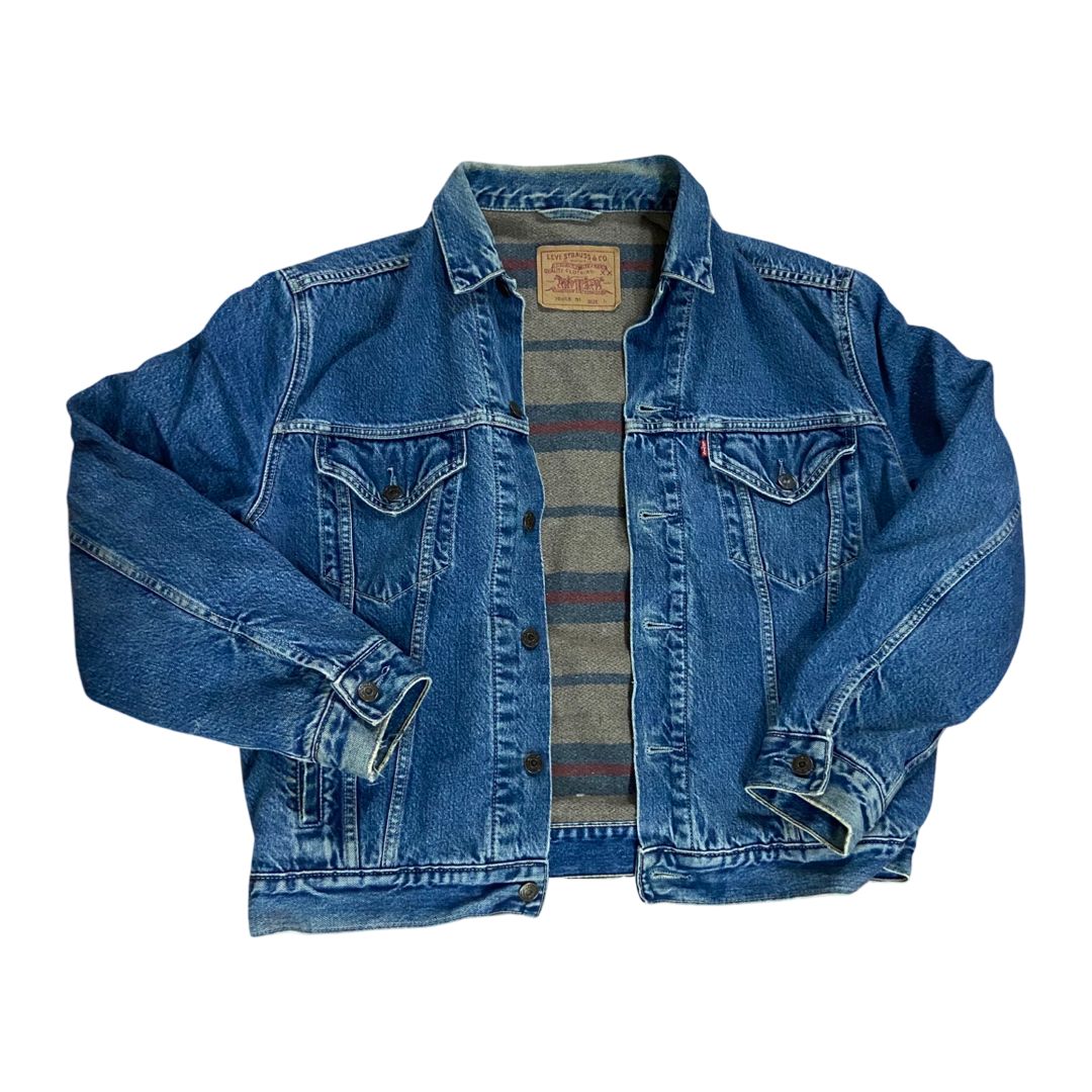 Kilo Pack de Chaquetas Vaqueras de MARCA