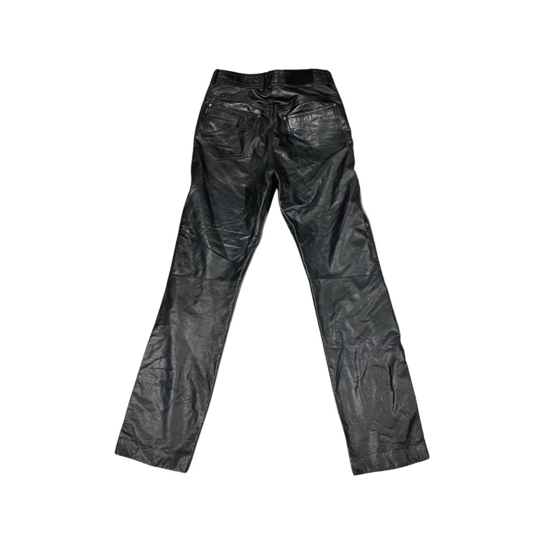 Kilo Pack de Pantalones y Faldas de Cuero